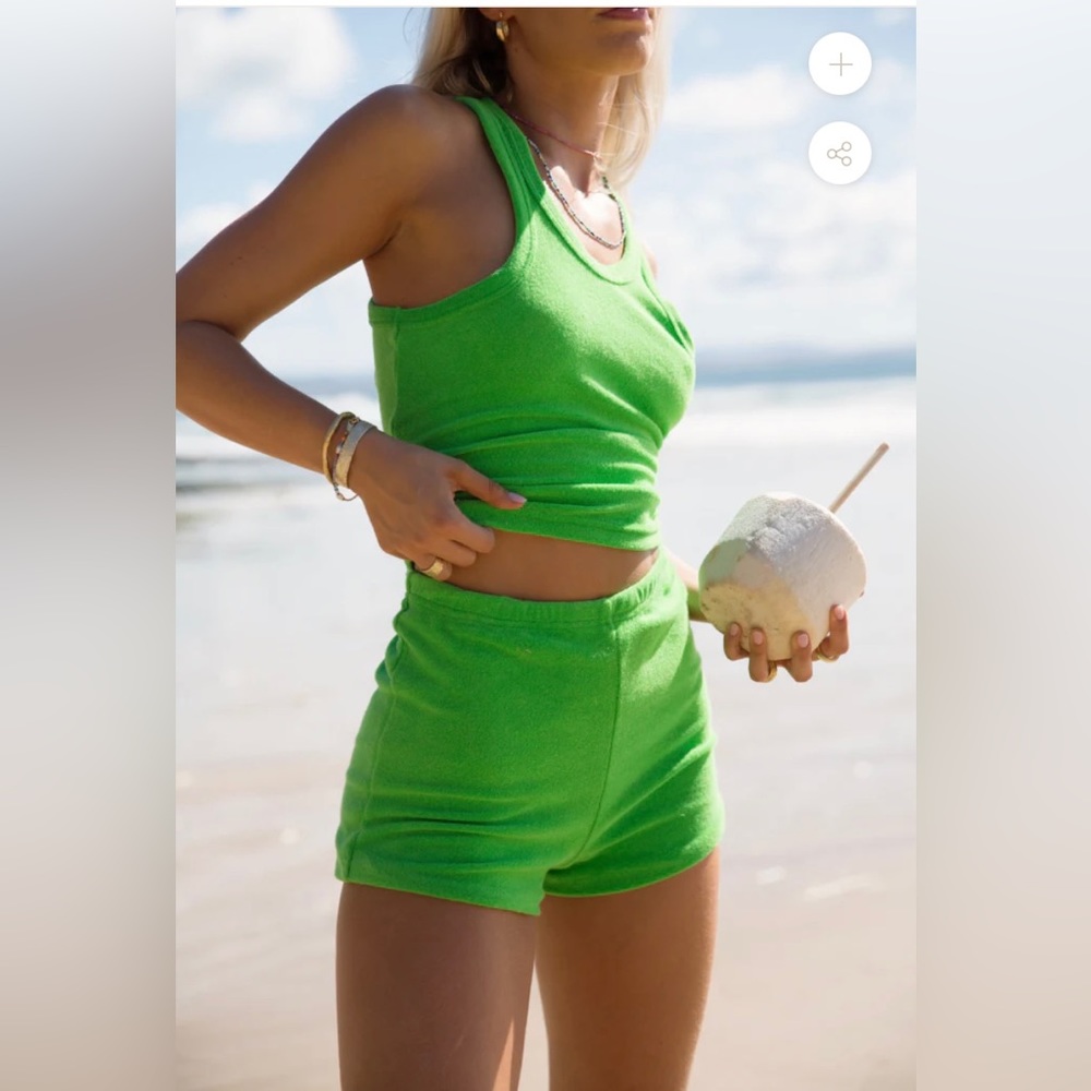 Araminta James Light Apple Green Terry Tank and Hot Pant Set NWT Size Small